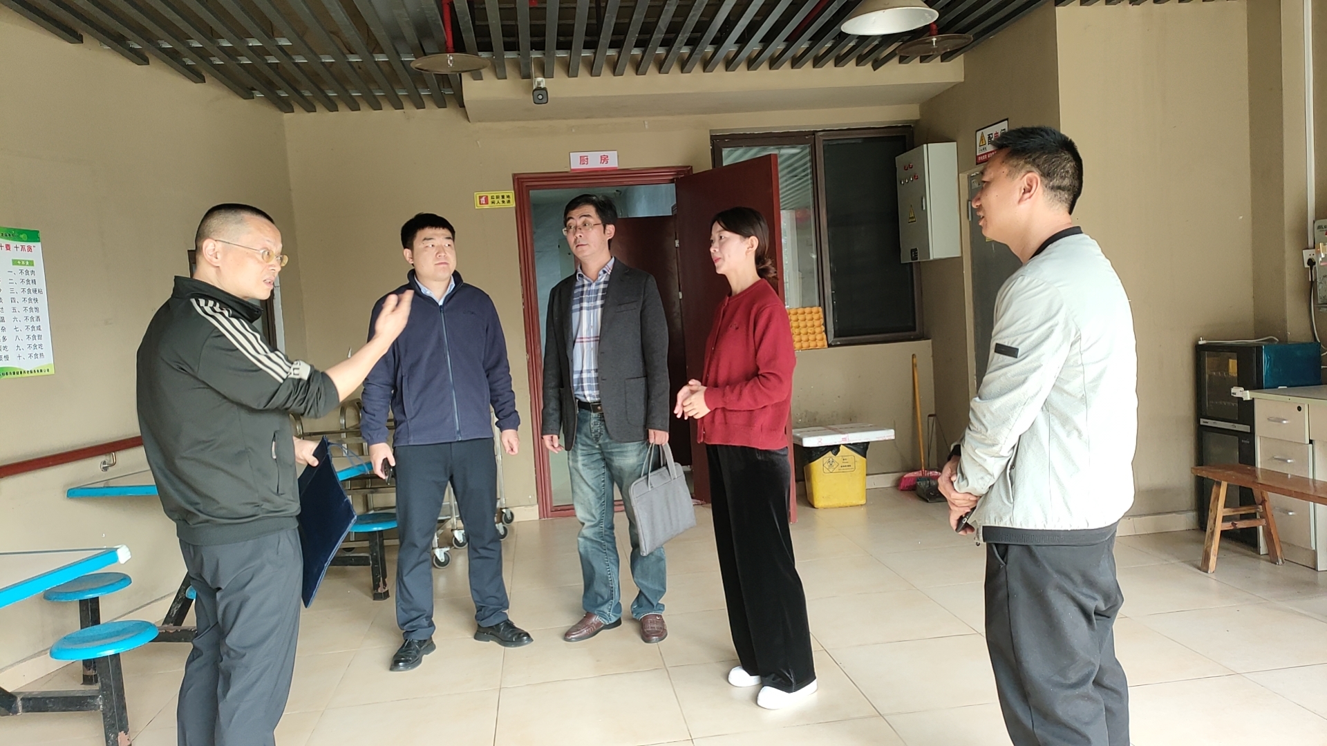 “双随机、一果真”